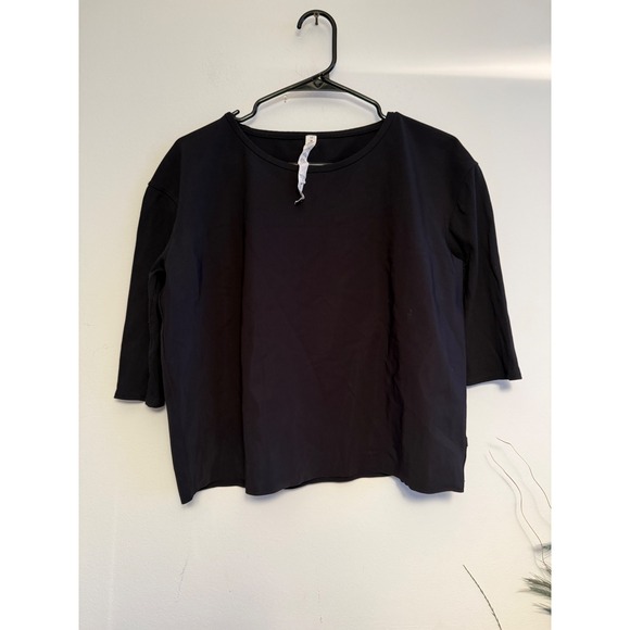 lululemon athletica Tops - lululemon athletica Women's Long Sleeve Tee in Black